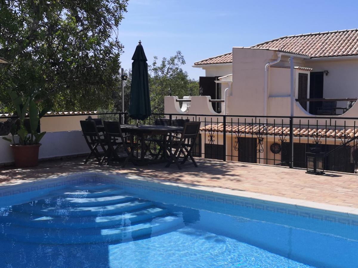 Quinta Da Familia Bed and Breakfast Loulé Eksteriør billede